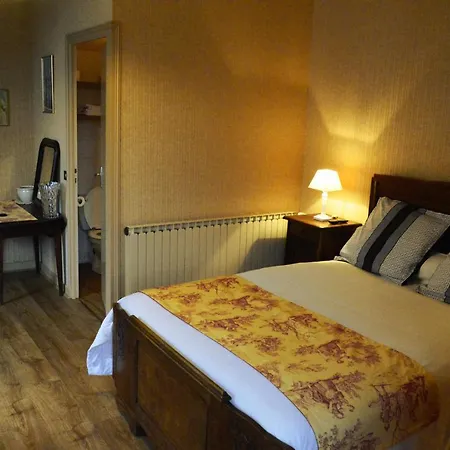 Les Du Bourg 2* Vitrac (Cantal)